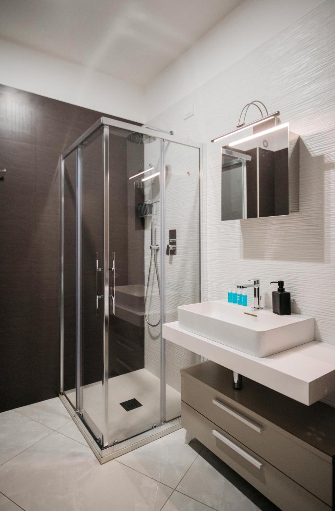 Minerva Luxury Apartment & Tulipan Apartment By Taormina Holidays Екстер'єр фото